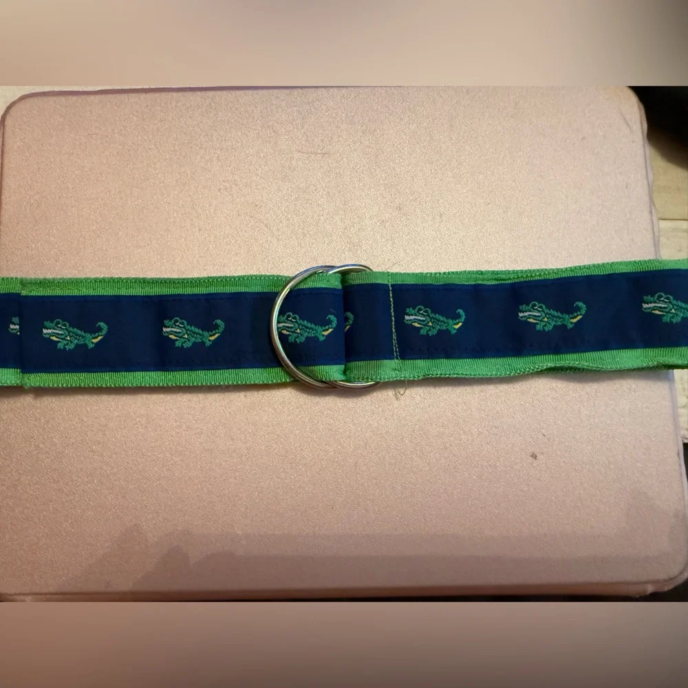 Della Divine- Frog Embroidered Ribbon D-Ring Belt, 24 inch, Navy/Green